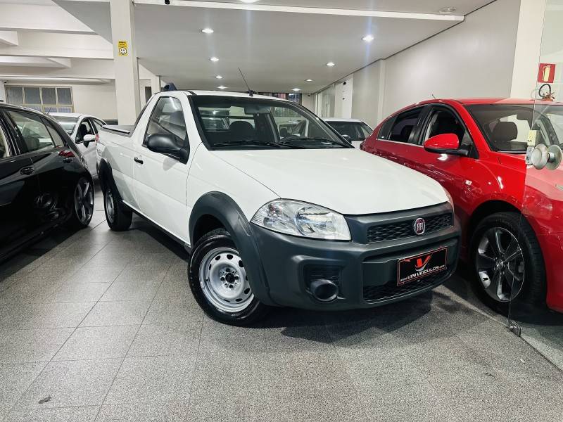 FIAT - STRADA - 2018/2018 - Branca - R$ 53.900,00