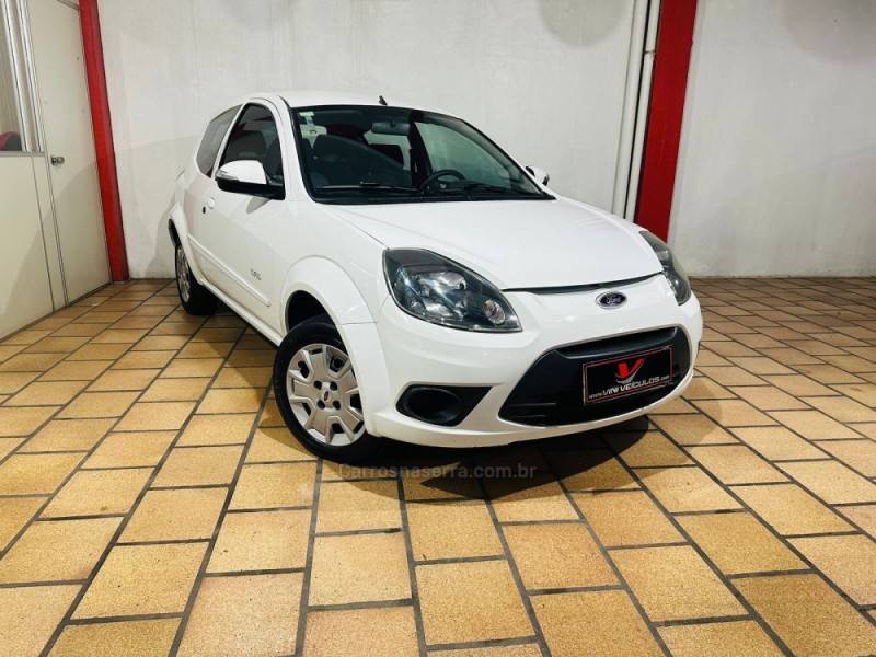 FORD - KA - 2013/2013 - Branca - R$ 29.900,00