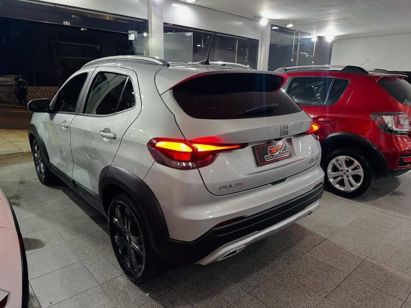 FIAT - PULSE - 2022/2022 - Prata - R$ 94.900,00