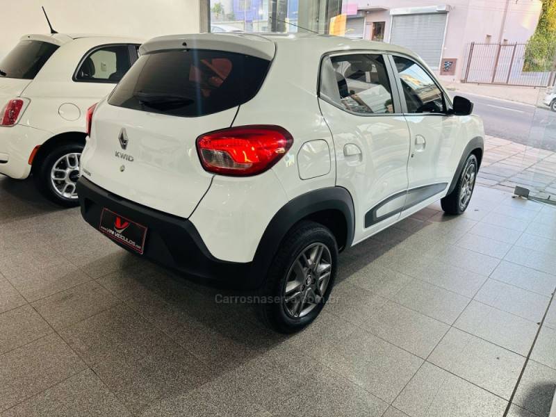 RENAULT - KWID - 2019/2019 - Branca - R$ 42.900,00